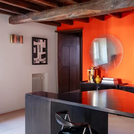 House Of Allora 4*